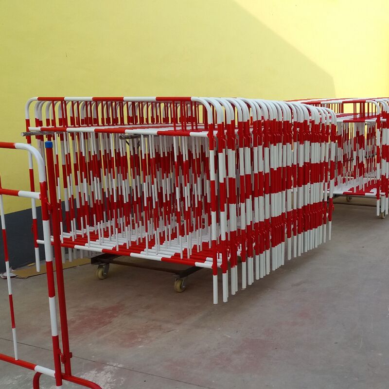 施工分道专用各种红白铁马护栏 市政展会活动场所隔离用