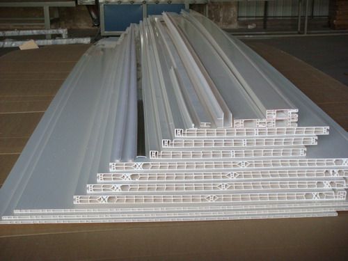 PVC塑钢集成柜体板生产线