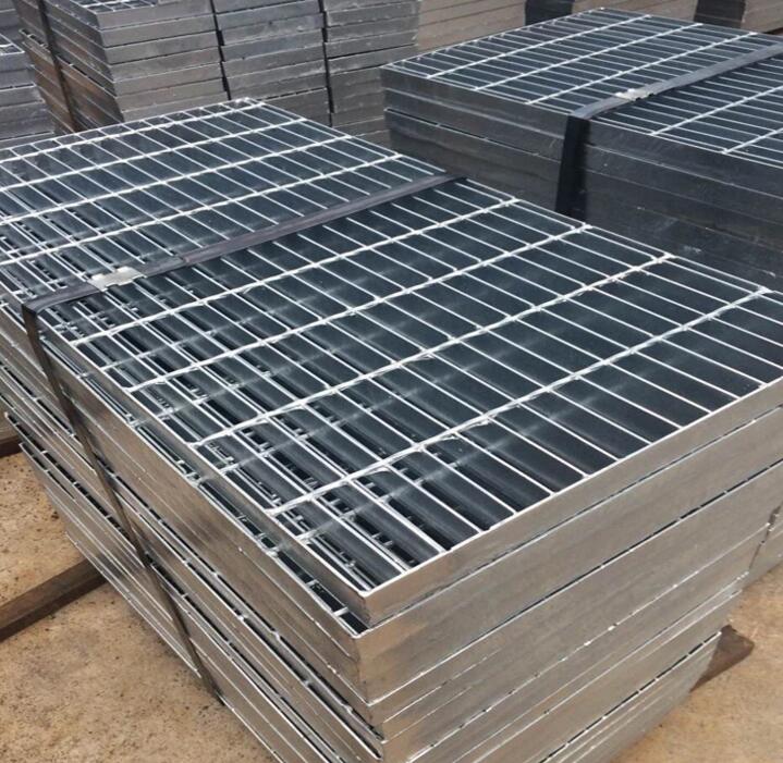 厂家供应热镀锌钢格栅板 平台钢格栅 钢格栅沟盖板