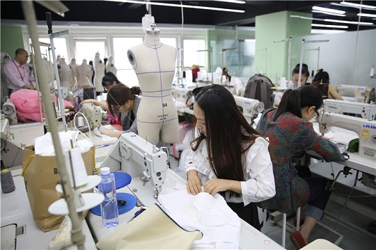 上海服装设计培训、服装裁剪、制版、制作培训