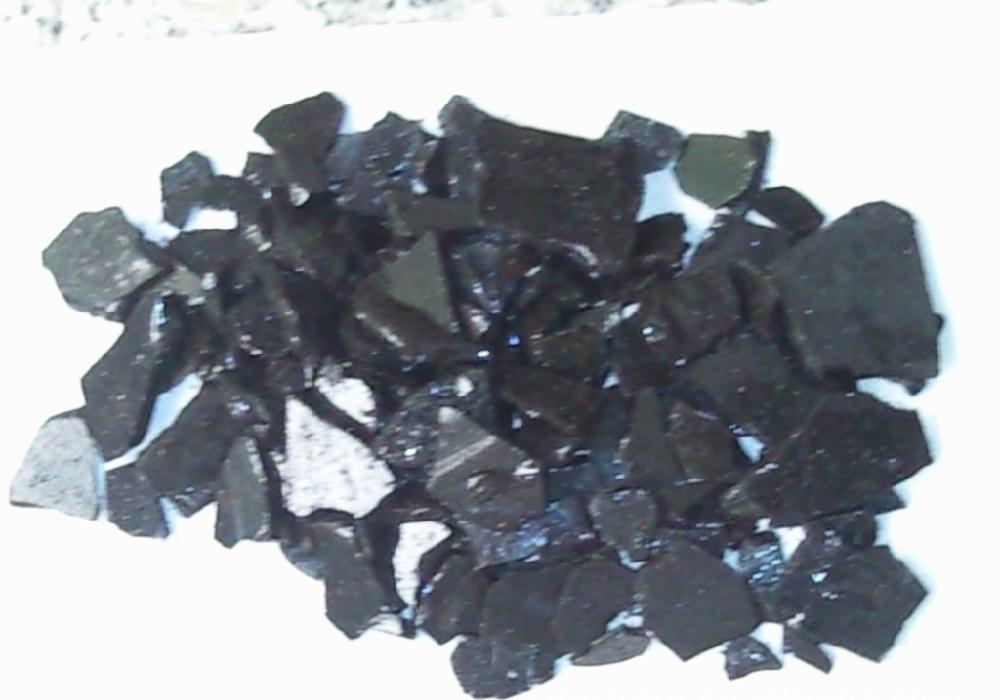 防水涂料专用黑色片状古马隆树脂 厂家直供