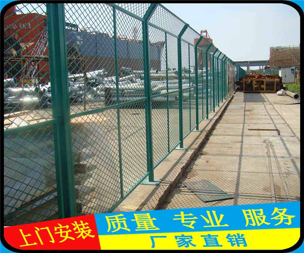 海南钢丝网护栏批发厂家 工地浸塑铁丝网围栏