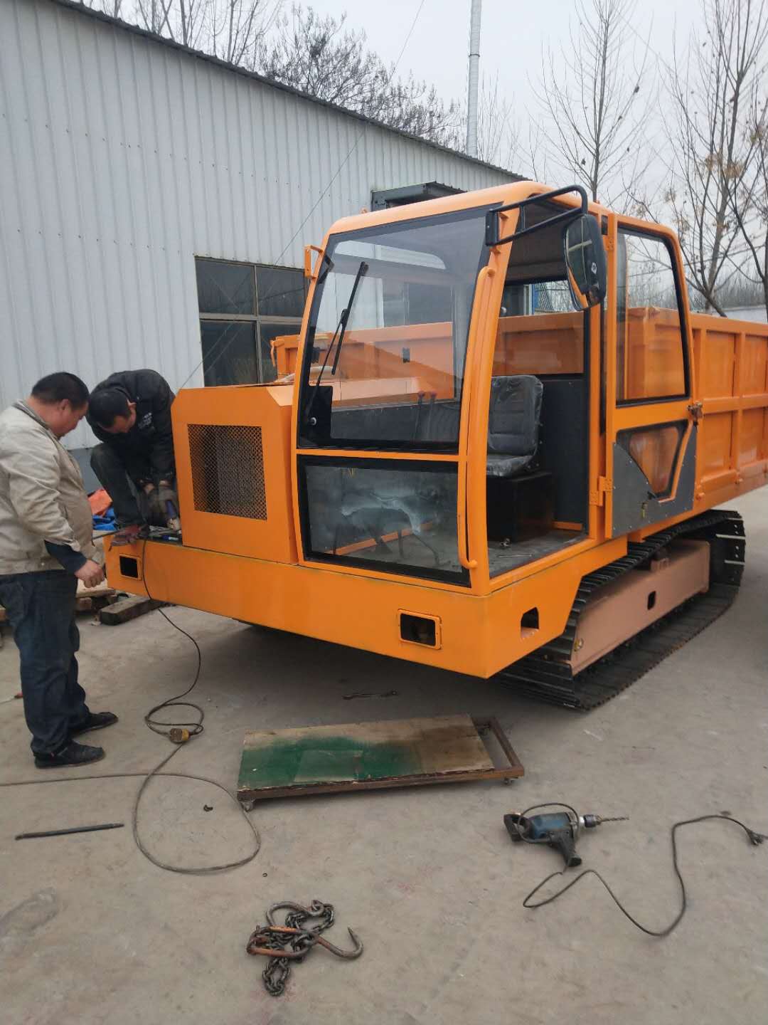 厂家定制3-12吨工程履带自卸车拖拉机履带翻斗车