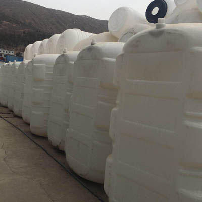 供甘肃卧式大桶和兰州卧式塑料大桶生产厂家
