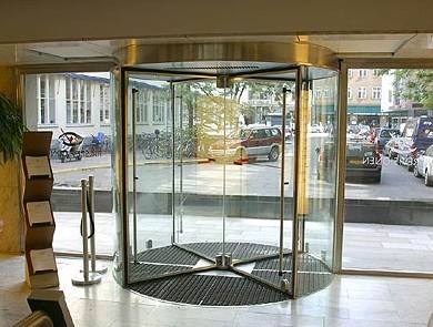 供应定制保养全国多玛酒店商场玻璃水晶旋转门