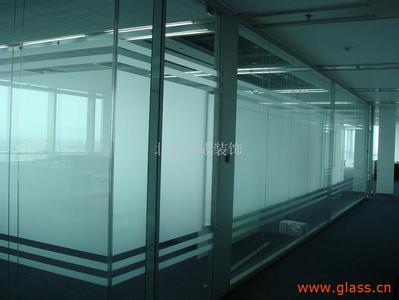 北京办公室装饰贴膜玻璃隔断磨砂玻璃贴