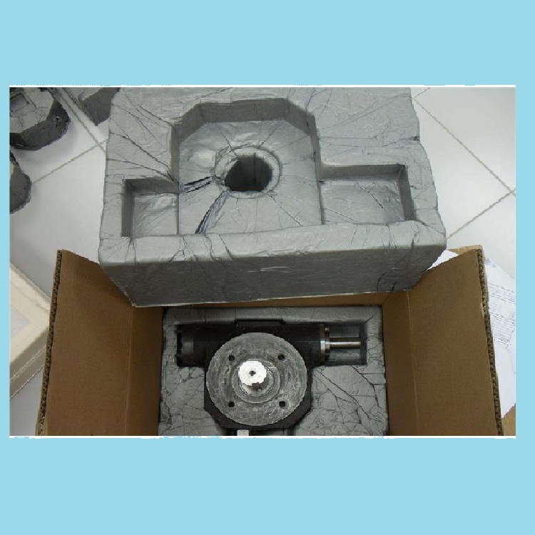 齿轮泵计量泵减震包装,聚氨酯现场发泡机现场发泡包装p