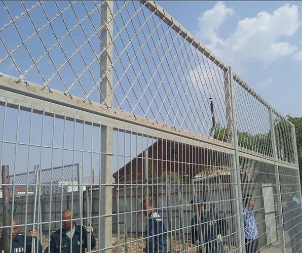 警戒安全隔离网.监狱钢网围栏.看守所4米高钢网墙