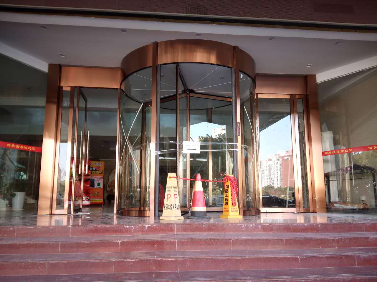 上海旋转门酒店旋转门办公楼旋转门