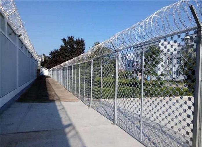 警戒安全隔离网.监狱钢网围栏.看守所4米高钢网墙