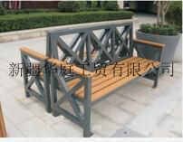 新疆华庭供应厂家直销塑木公园椅品质保证