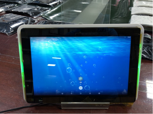 千野鸿电子数字标牌 电子门屏 会议平板 安卓一体机