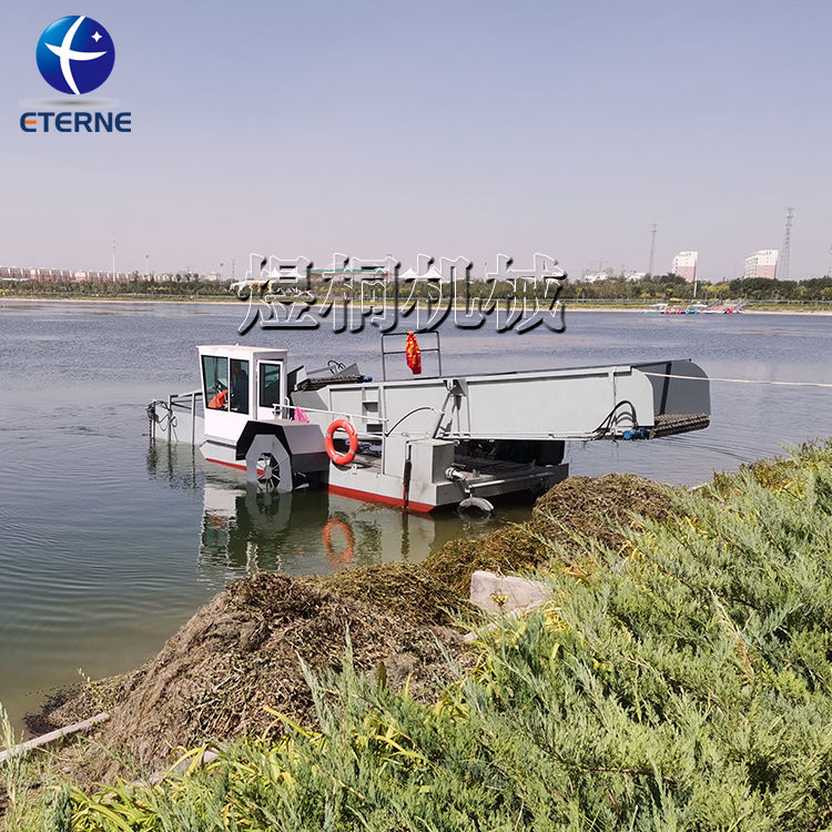 江苏大型河道水上水草收割割草船 水面垃圾打捞船