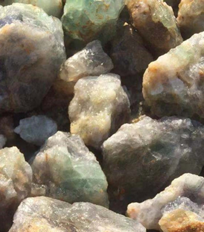 内蒙古萤石块矿93%