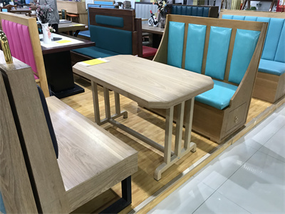2021年新款客厅实木家具   现代简约型实木桌椅组