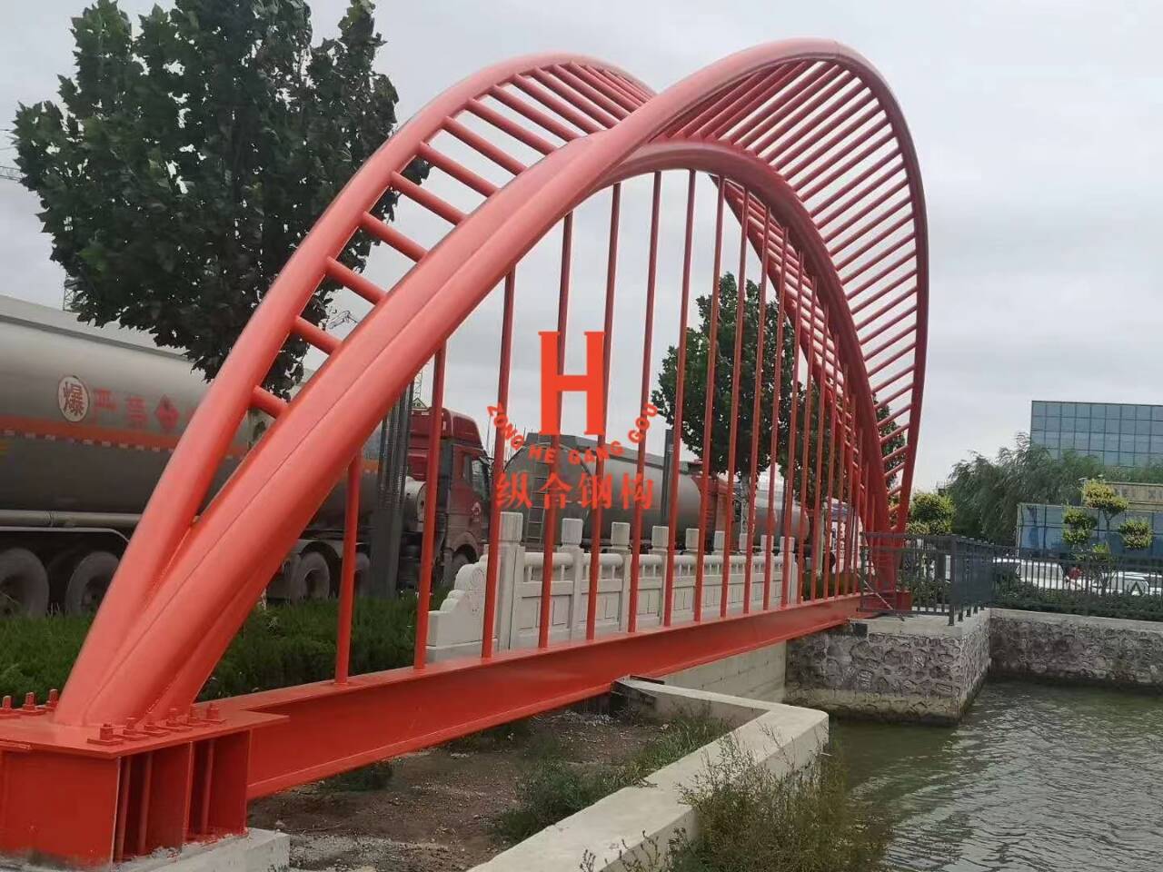 新疆桥梁工程钢结构管桁架加工