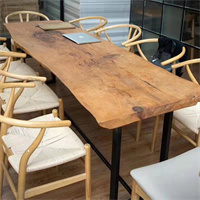 天津餐饮家具定做 实木碳化防腐桌椅 加厚实木板凳桌子