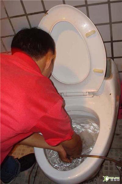 广州市海珠区竭诚疏通厕所安装水管