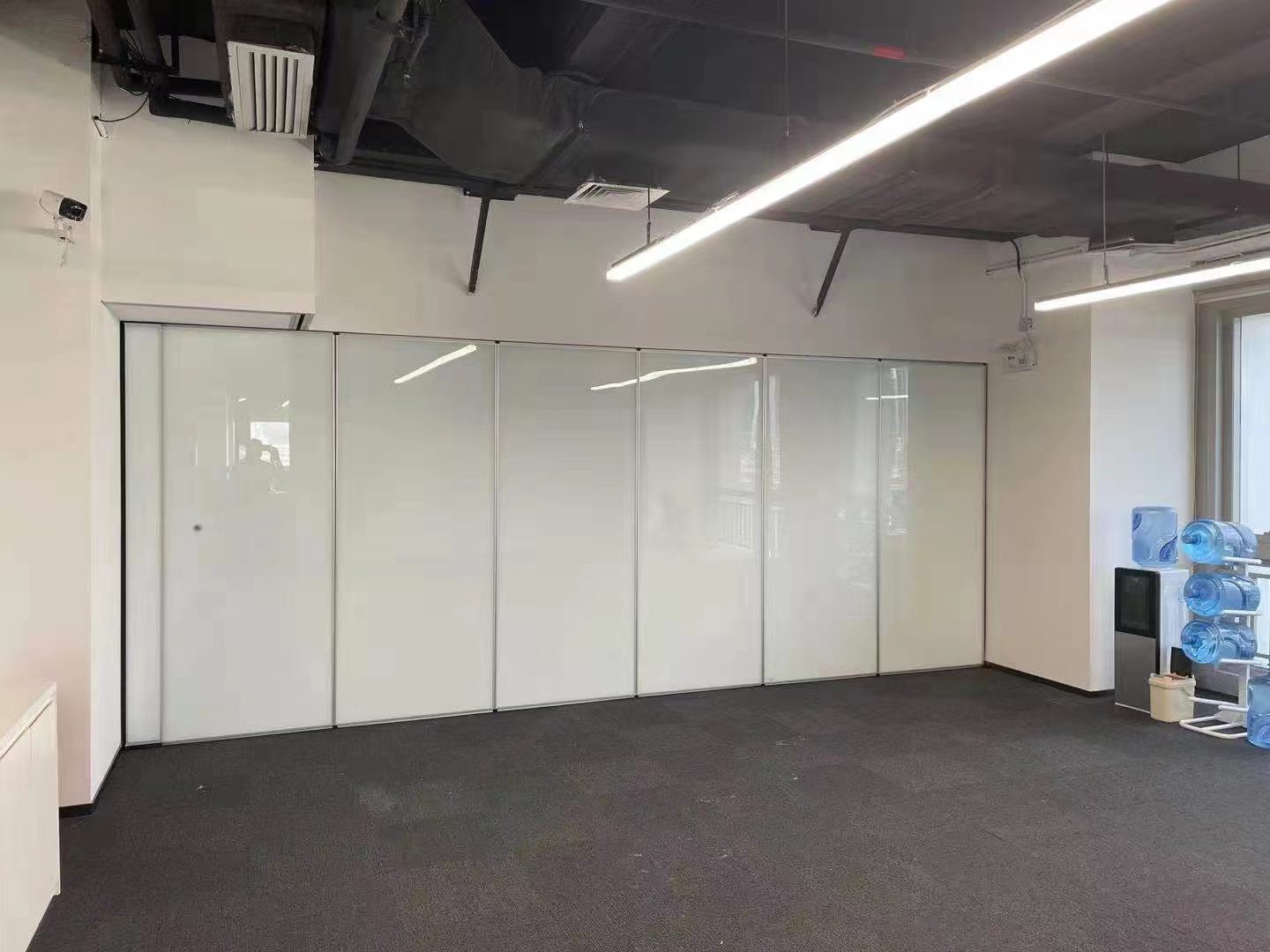 办公室玻璃折叠屏风 移动隔断屏风 活动隔断