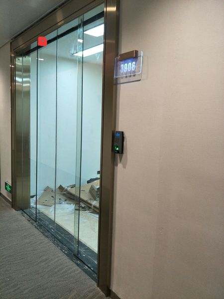 西安雁塔区玻璃门 玻璃门安装标准
