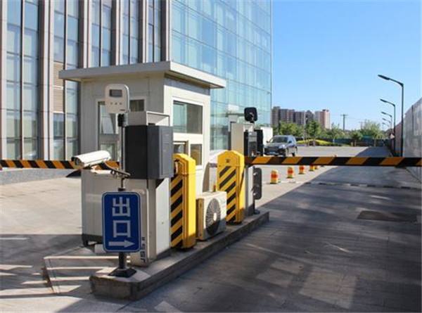 四川新建化学纤维厂弱电系统安装 门禁一卡通 车牌识别