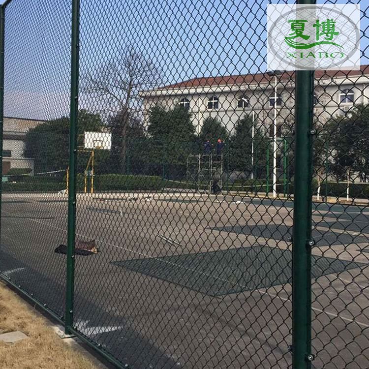 内蒙古厂家供应学校体育场围栏4米运动场围网