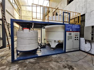 博晟宸10吨半自动减水剂生产设备