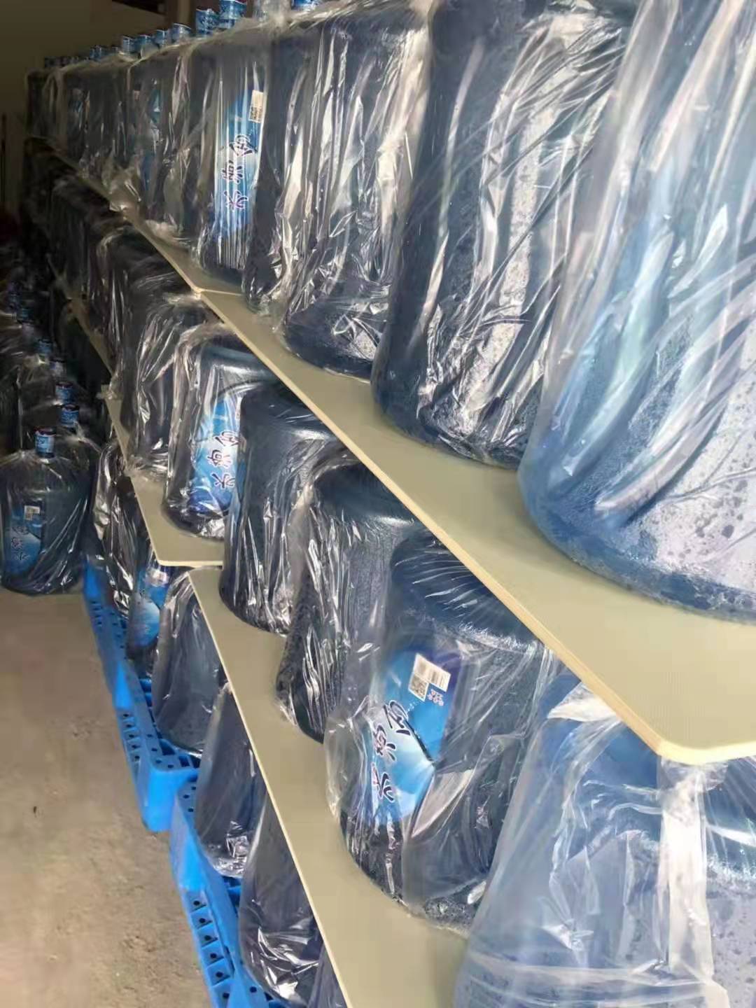 桶装水纯净水饮用水隔板