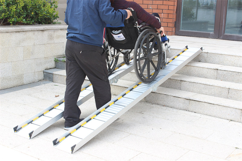 智行无障碍XPB-SZ铝合金残疾人轮椅斜坡板