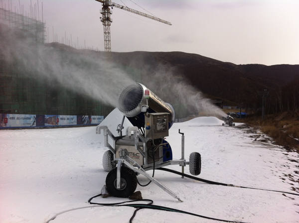 制雪行业造雪机专家 报价人工雪造雪机 