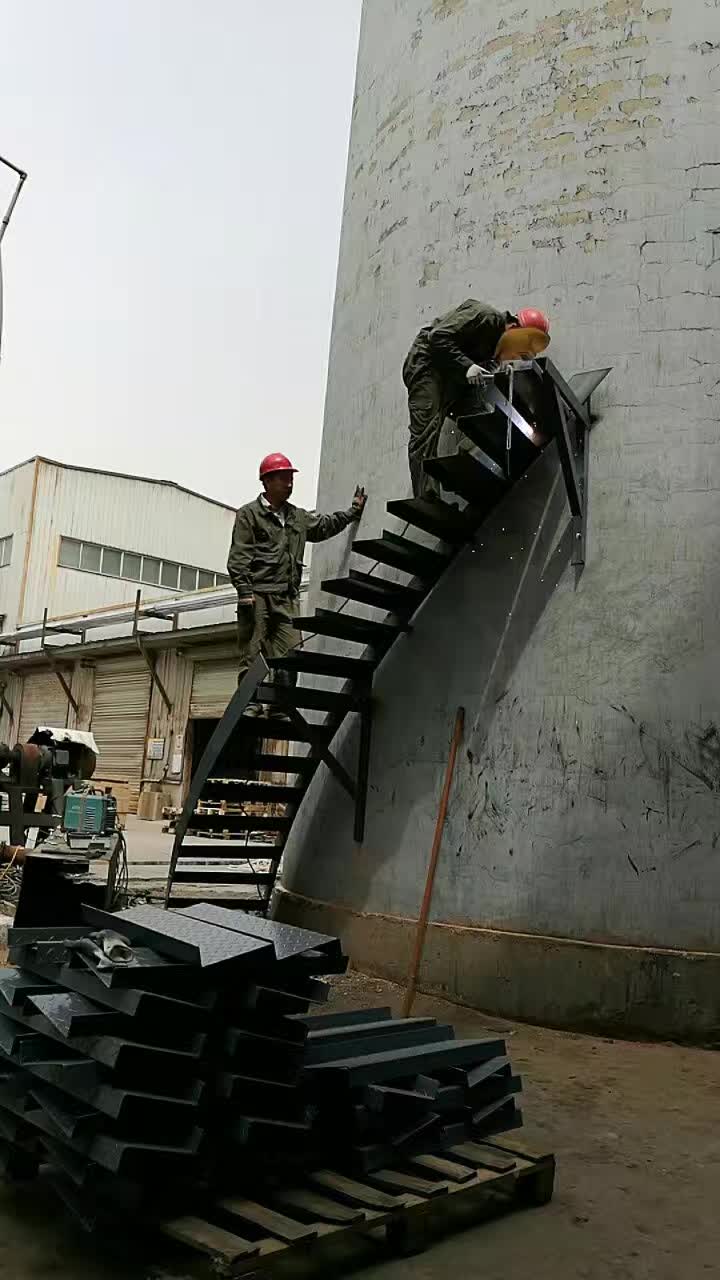 丹东市钢烟囱安装管道防腐公司安全企业