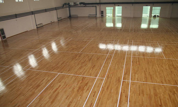 南通专业的运动木地板厂家 室内篮球馆木地板价格