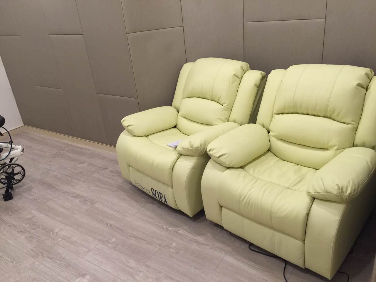 厂家品牌心理辅导沙发椅,功能电动按摩体感音乐沙发批发