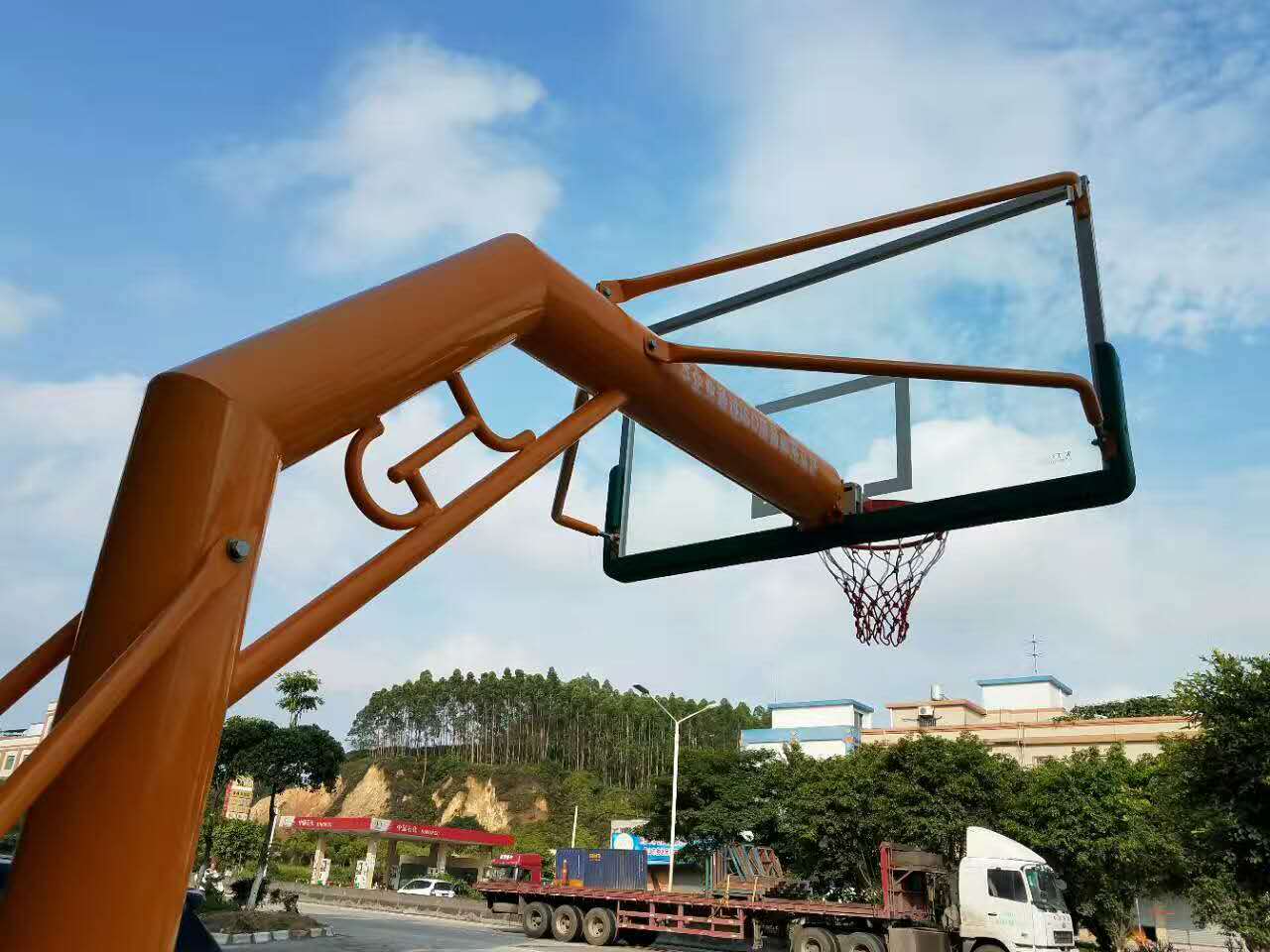 广西贵港篮球架价格江门市给力体育厂家直销