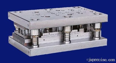 CNC数控车床加工特点及其应用